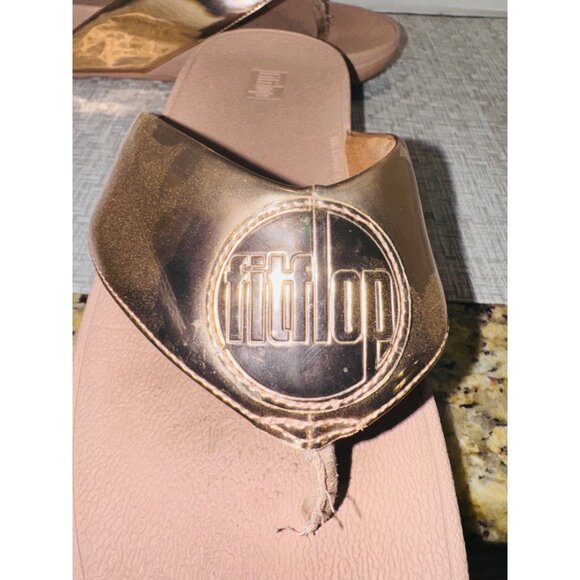 Fitflop Demelza Logo Toe-Thong Sandals Metallic Gold Leather Sandals 7 Cushioned - Picture 8 of 12